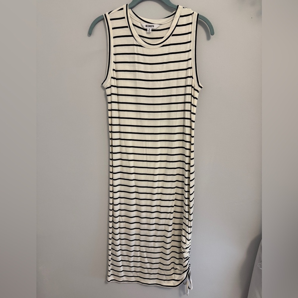 BB Dakota Sleeveless Black & White Striped Midi Dress NWOT